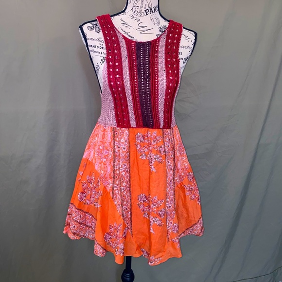 Free People Dresses & Skirts - Free people crochet red pink top dress women’s XS